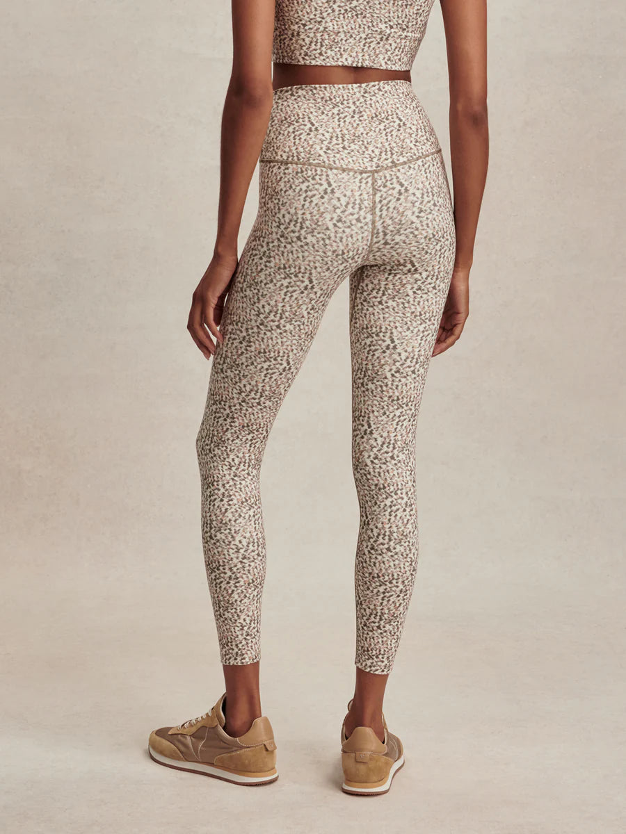FreeSoft™ High-Rise Legging 25"