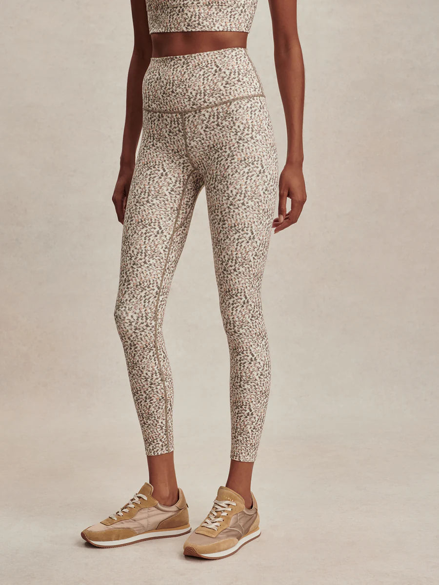 FreeSoft™ High-Rise Legging 25"