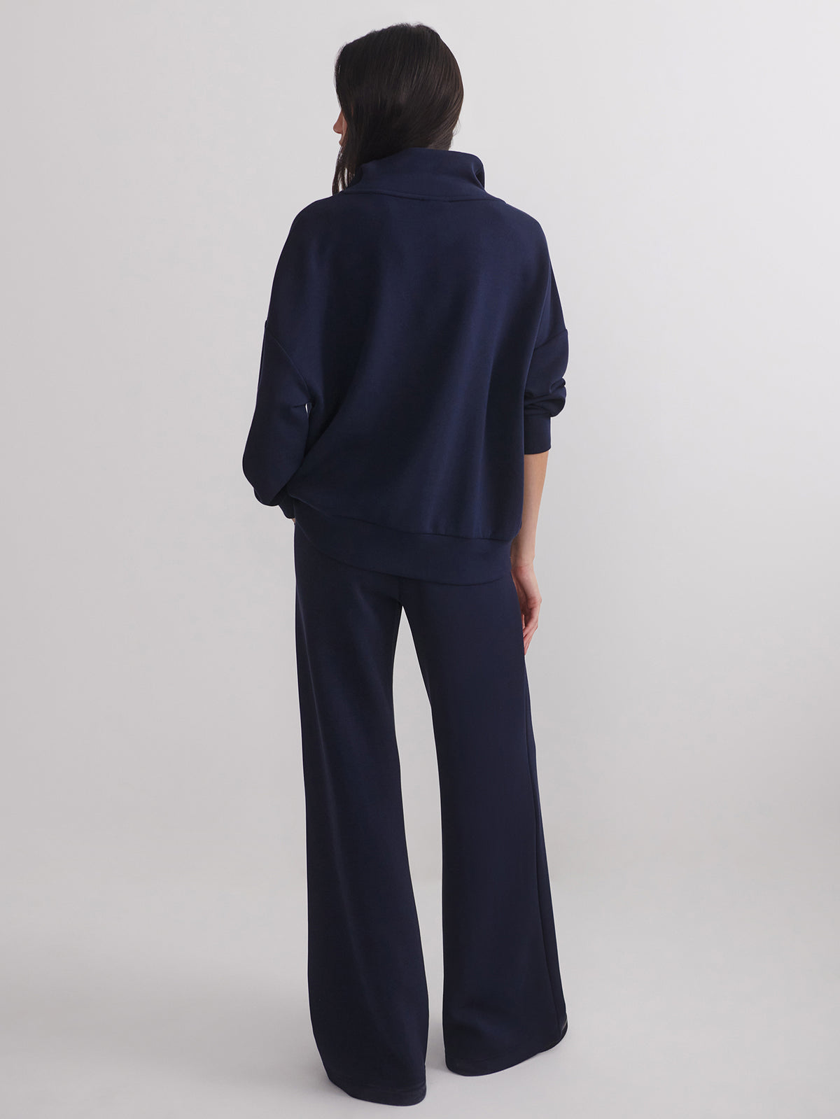9a2ba1c1c7793df85dee3f8896d37b7d67b1e92b_VAR03144_THE_EXTRA_WIDE_LEG_PANT_29.5_NAVY_4.jpg