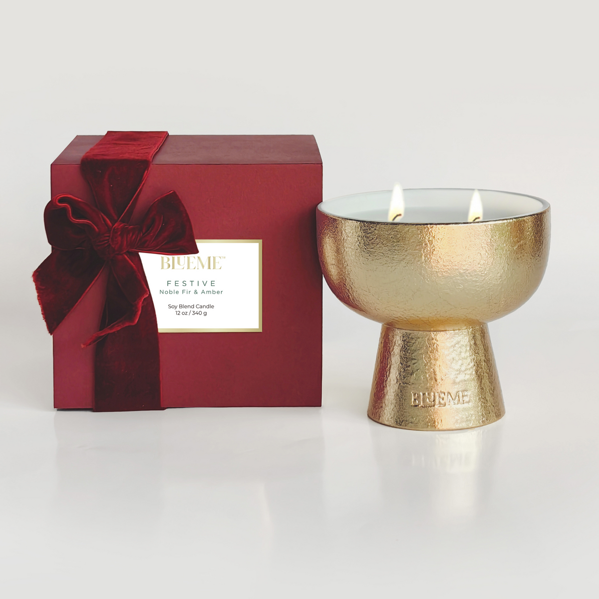 Gold_Festive_Medium_Candle_562eaf54-d828-42cd-b695-d3e958d9c624.png