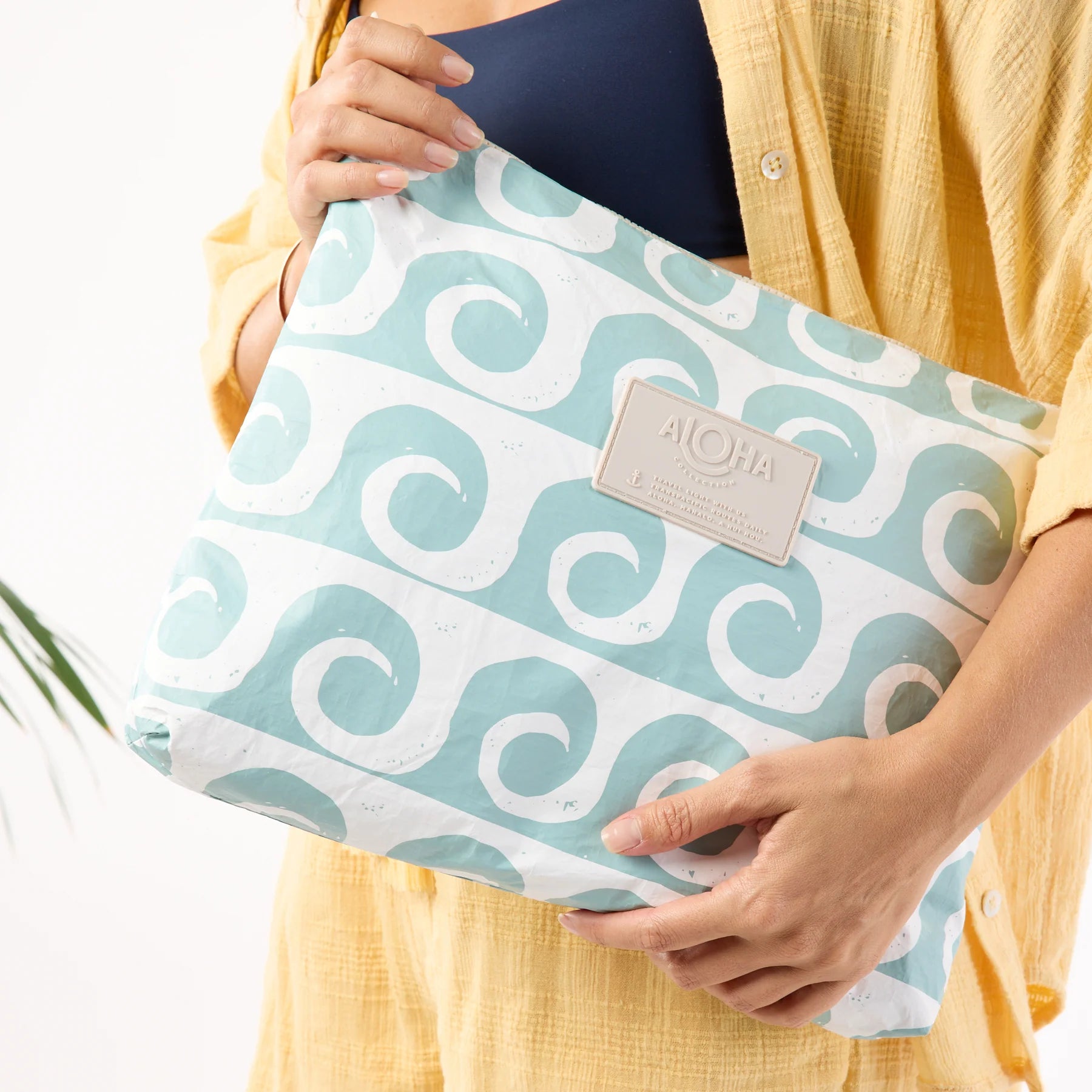 Party Wave MAX Pouch