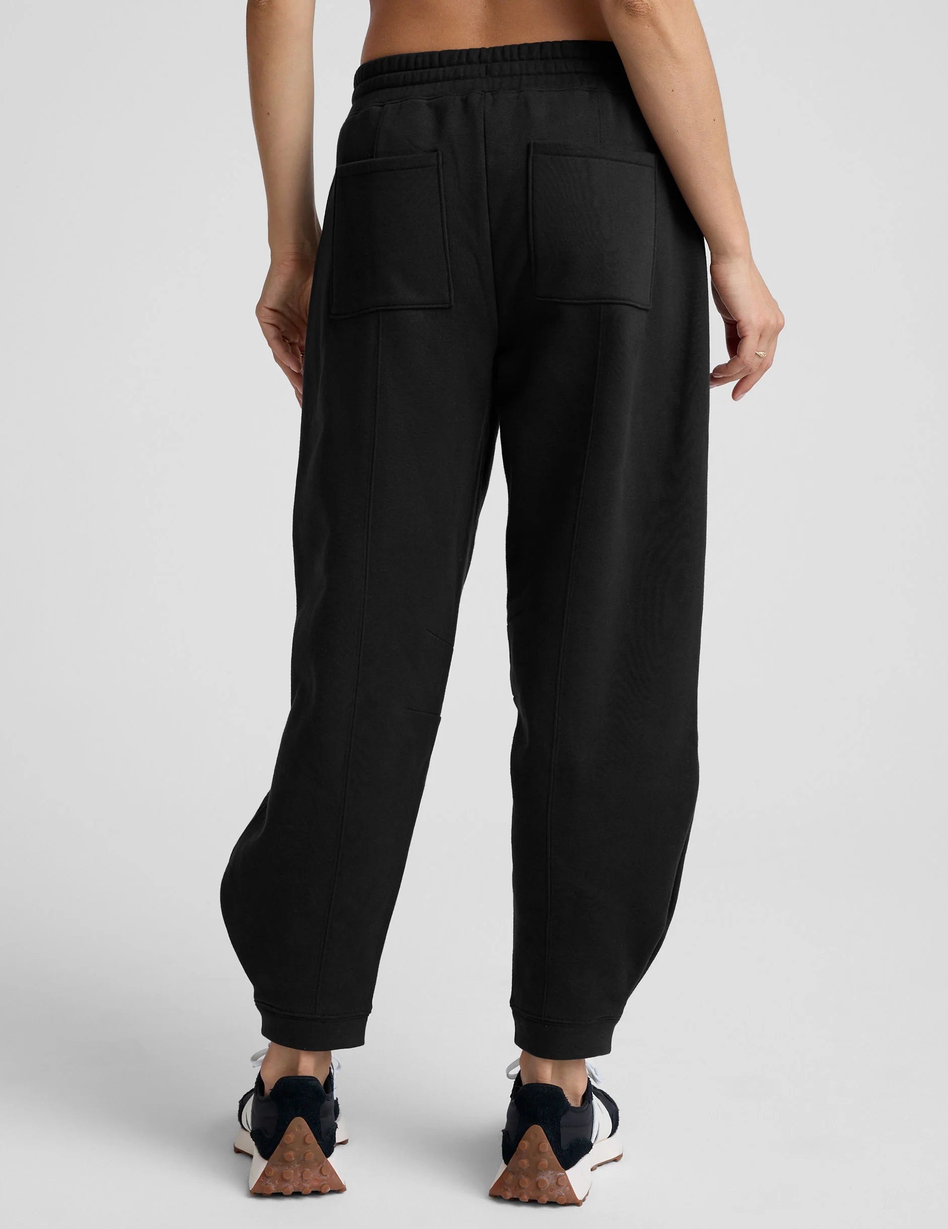 LuxeFleece Barrel Sweatpant