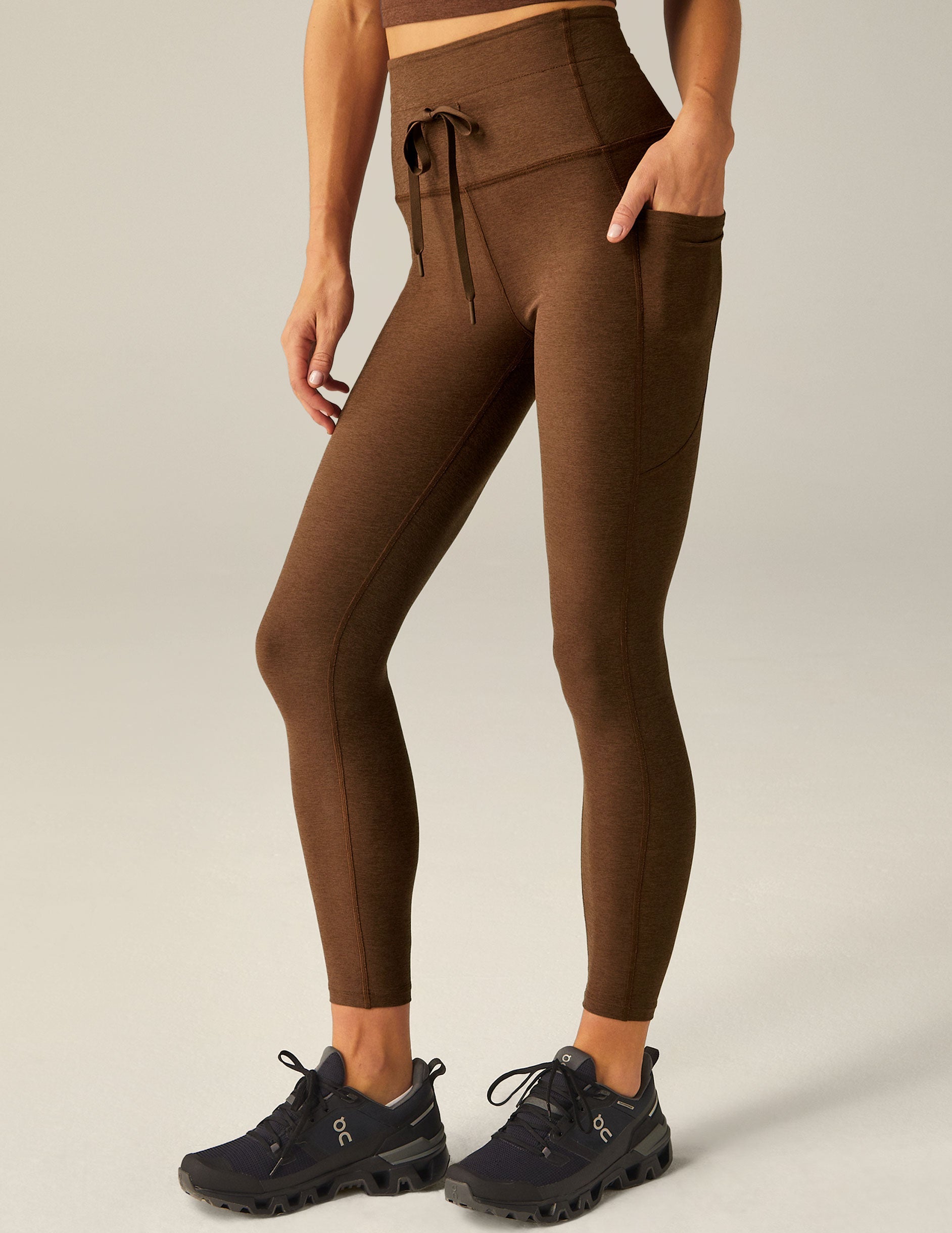 SD3546_bold-mocha-heather_0646-2.jpg