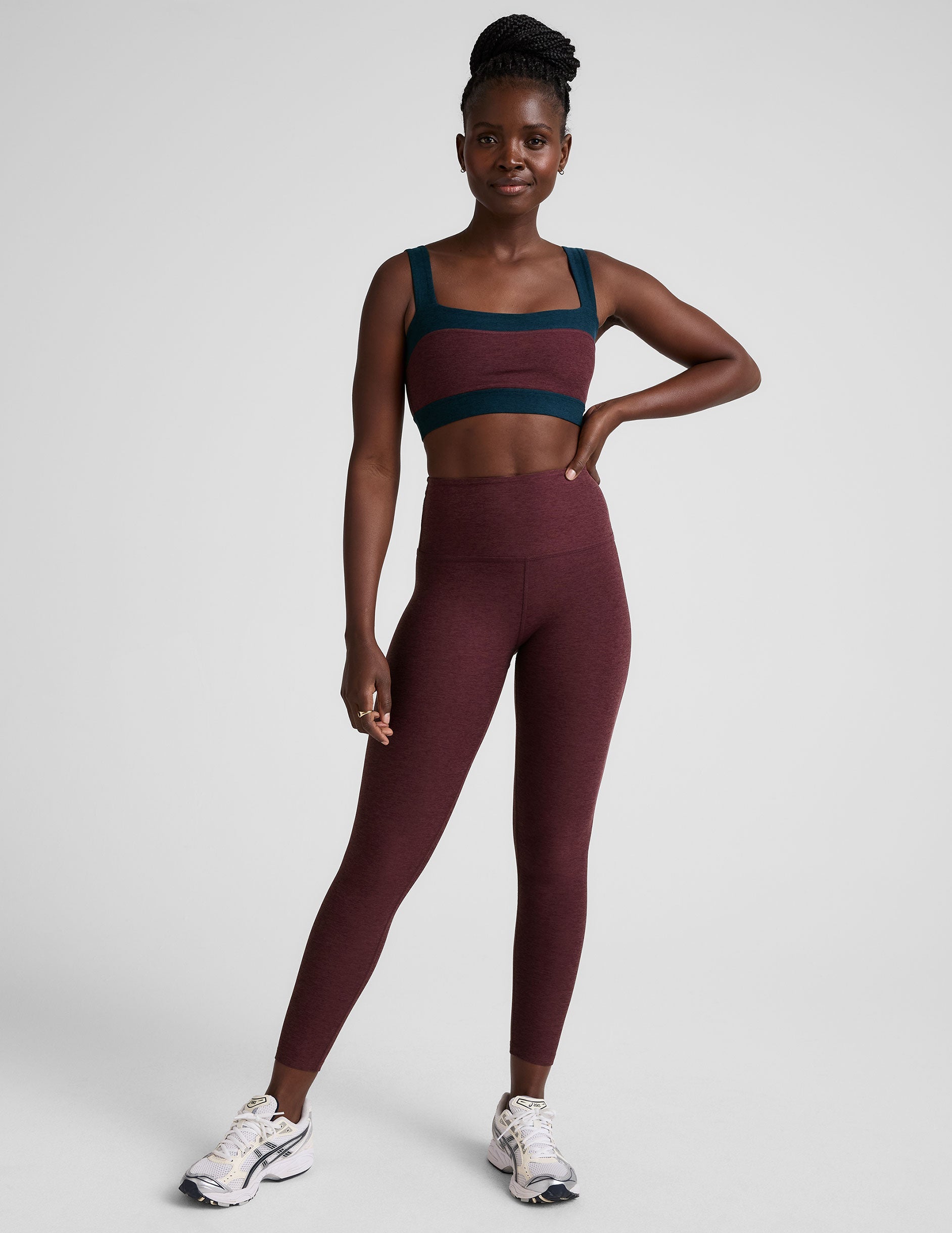 SD8320_midnight-burgundy-heather-nocturnal-navy_06991_b9729326-9ffe-4ba0-b941-86822a17cd1e.jpg
