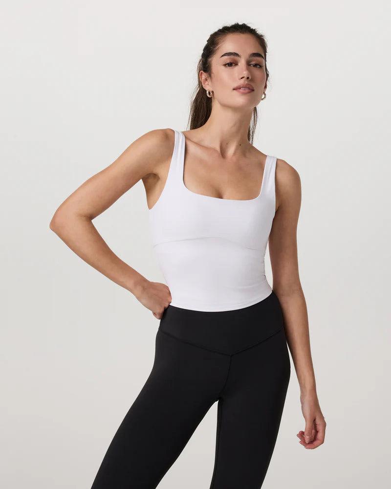 VW1207WHT_SP25_W_ECOMM_TOPS_FRONT_1.webp