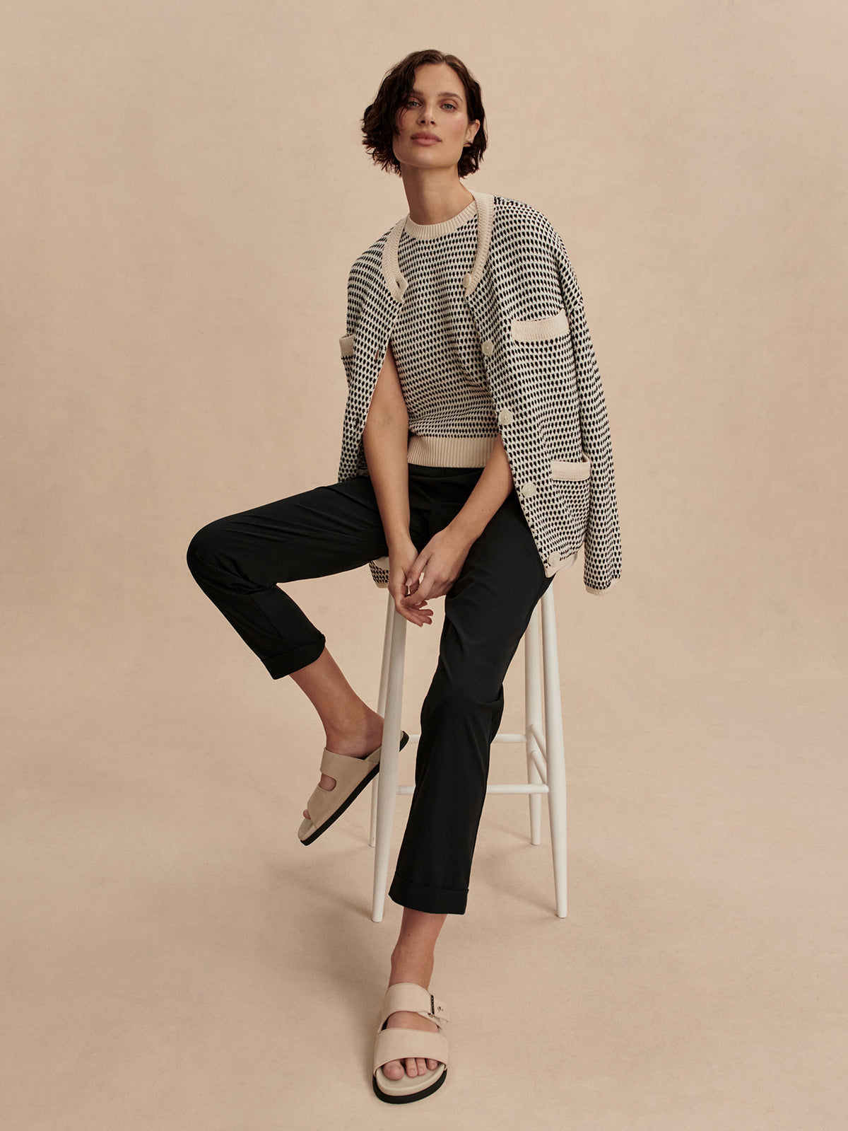 f051b7cdcd49330520c545a9eade343e32b366f9_VAR02525_ALANA_SLIM_TAPERED_CUFF_PANT_27_BLACK_143.jpg