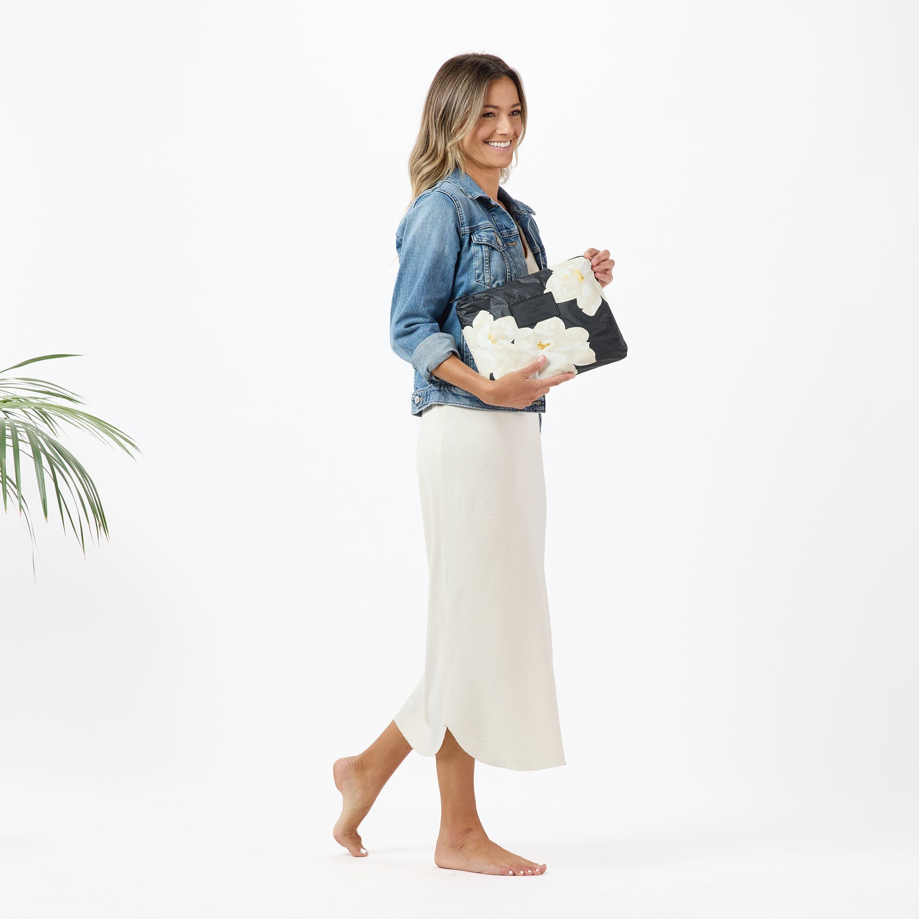 Mohala Mid Pouch