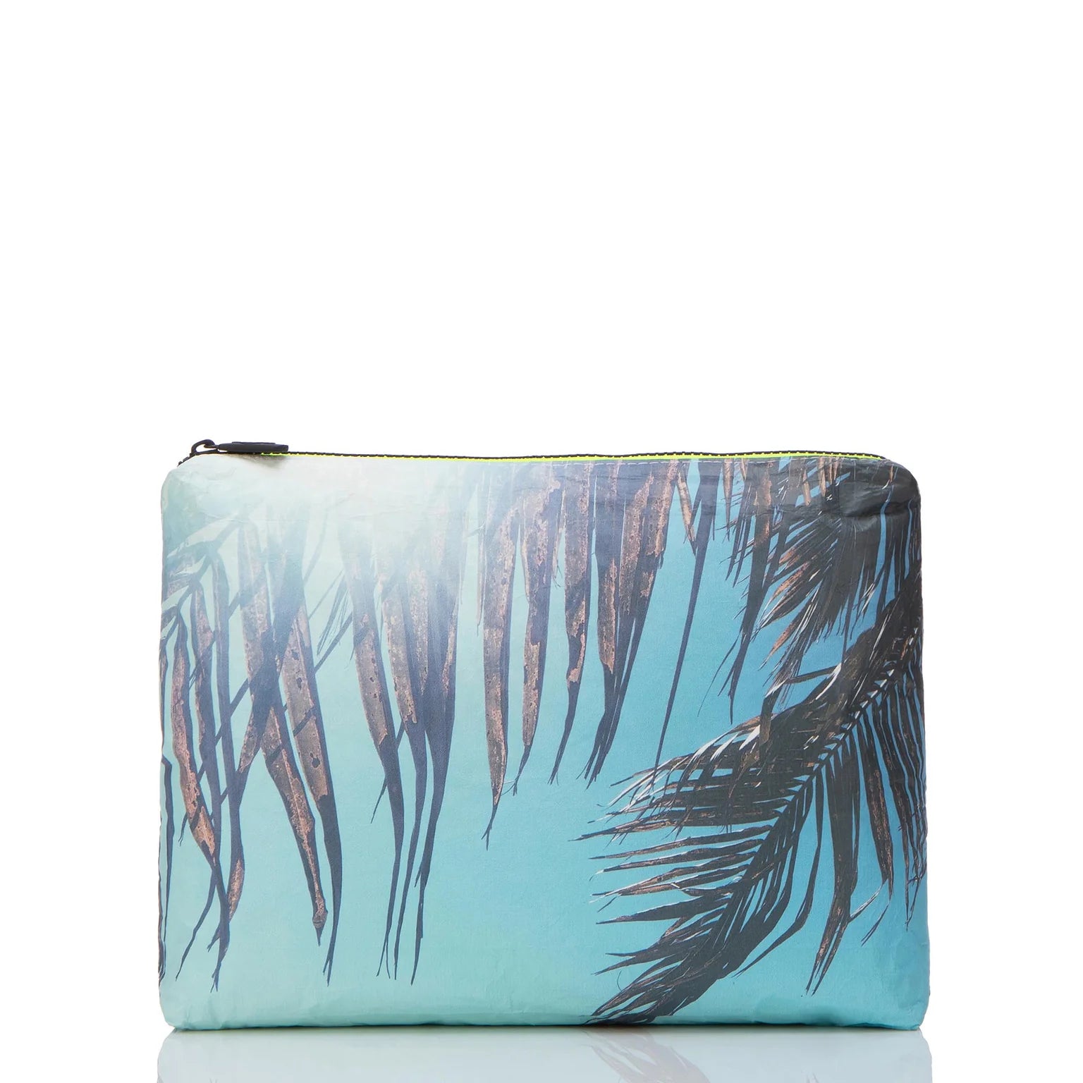 mid_samudra_tulum-op_768x_crop_center_2x.progressive_9a67f301-241a-4546-aa53-f0104c7e2131.webp